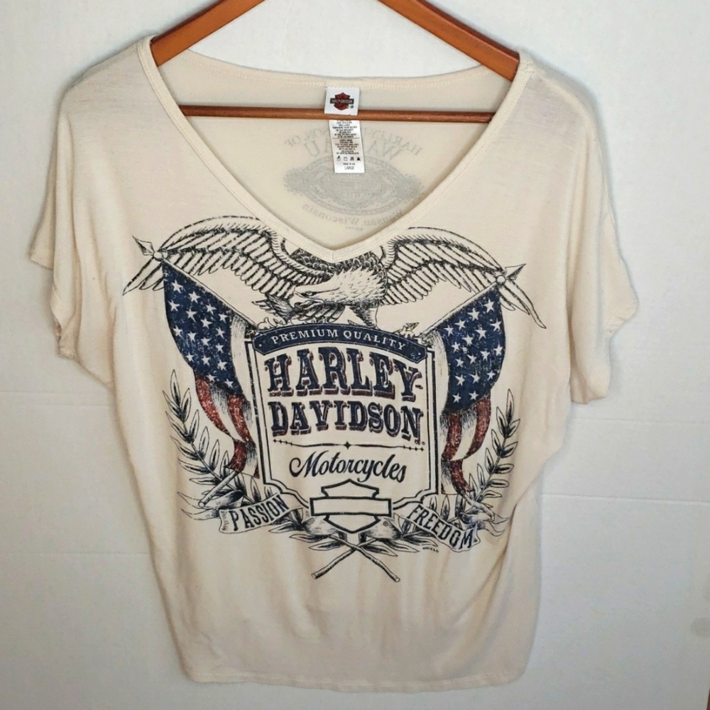 Harley Davidson Women's t-shirt, large, cream, flag, eagle.